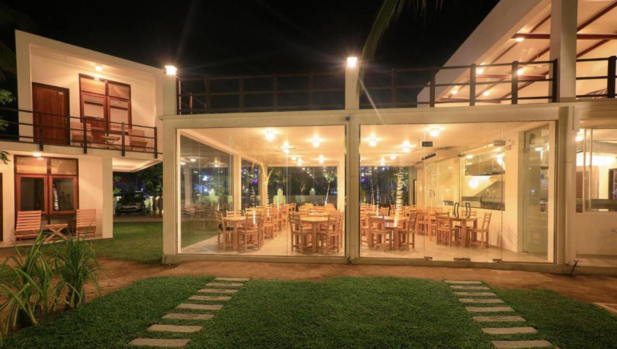 Eagle Safari Cottage Udawalawe Exterior photo